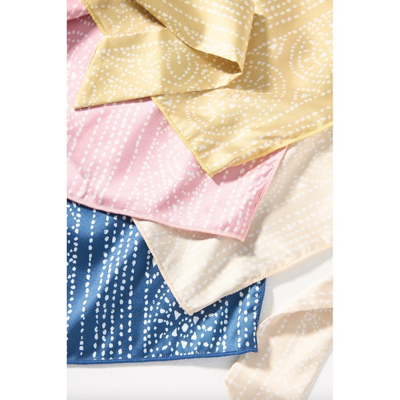 ANTHROPOLOGIE Dotted Print Hair Scarf, Pink - NWT ($24 Retail) - Picture 2 of 2